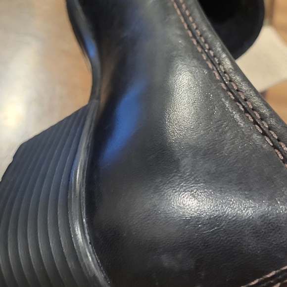 Josef Seibel Buckle Black Leather Loafers Size 39 (US 8.5-9) - Picture 5 of 10